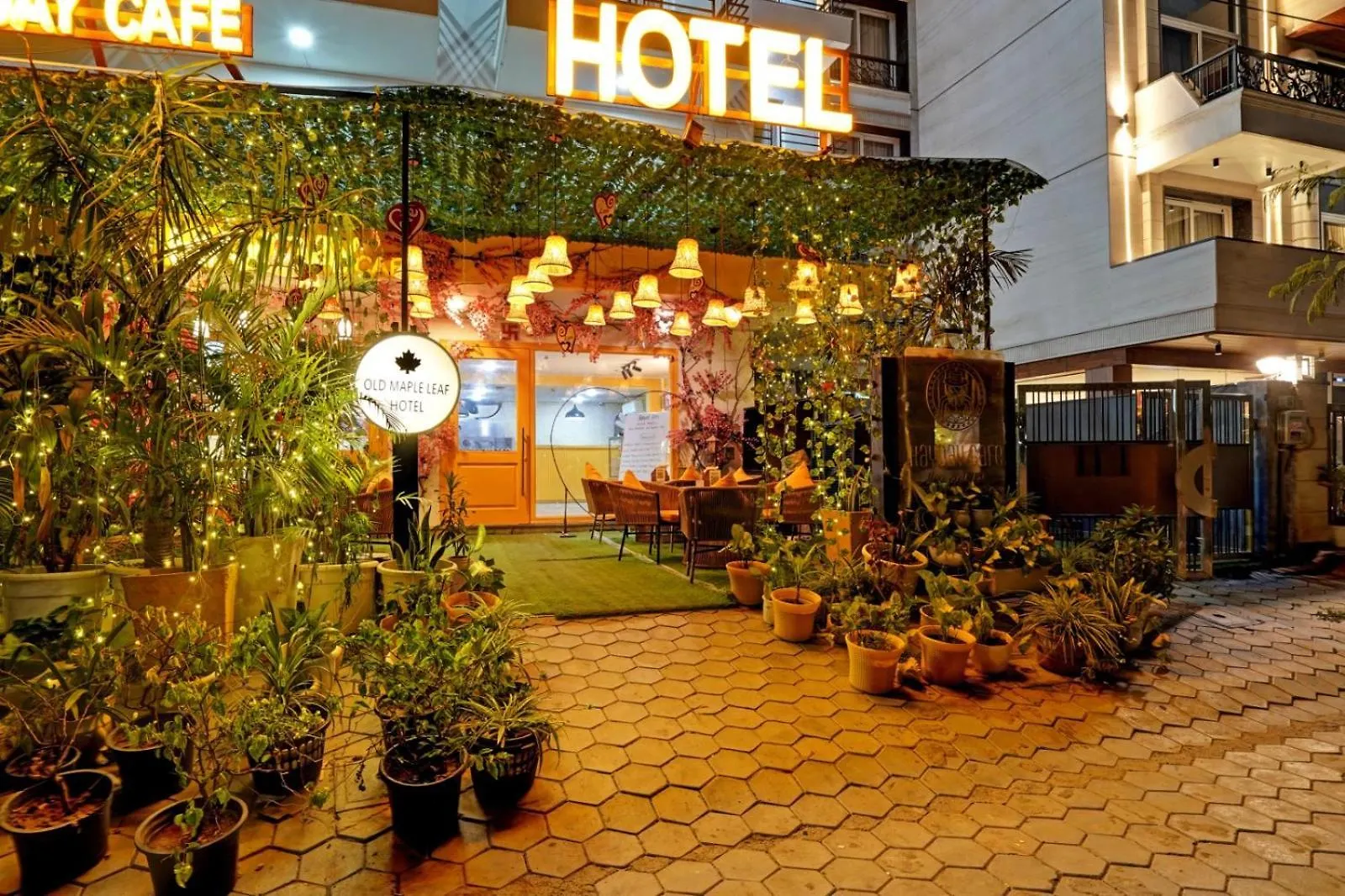 ****  Hotel Clayton New Delhi India