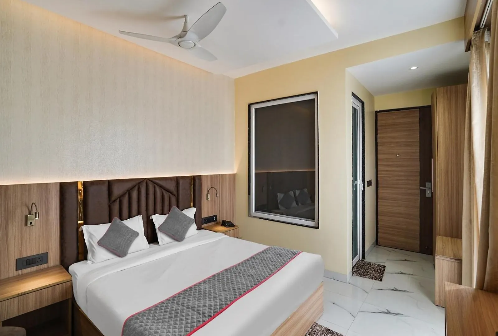 Hotel Clayton New Delhi
